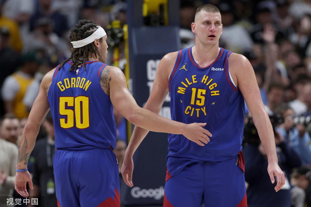 他的每一步 他的每一步