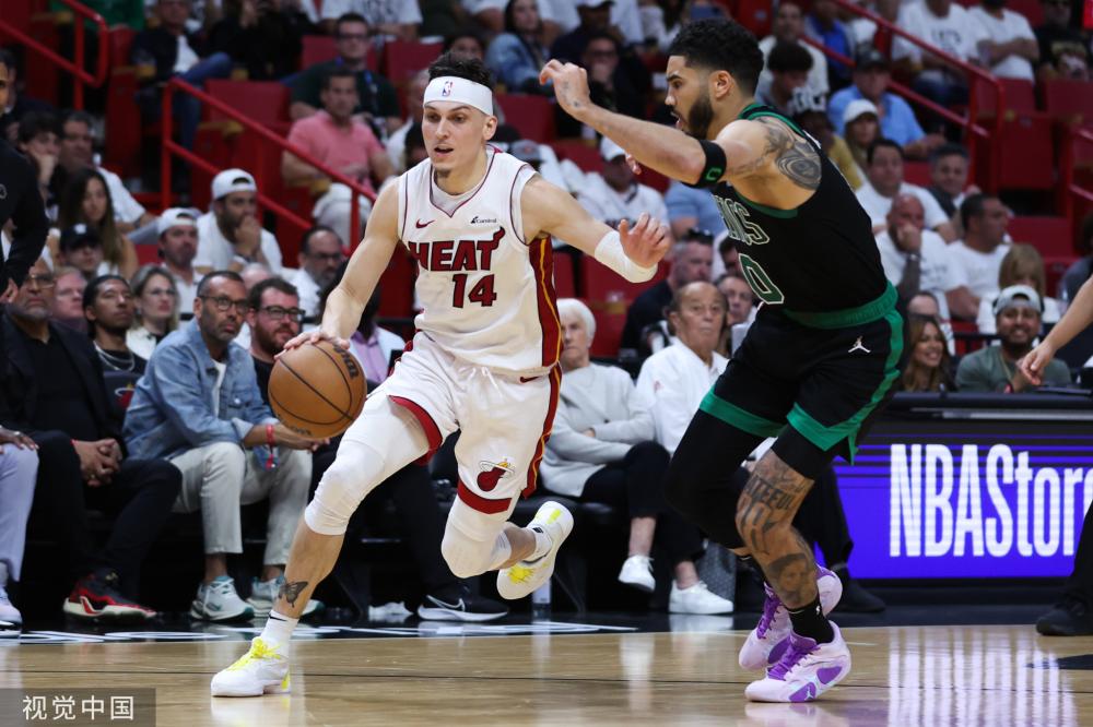 与政治敏感 与政治敏感