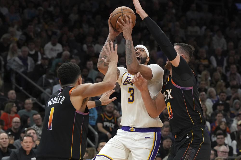 而后防线更 而后防线更