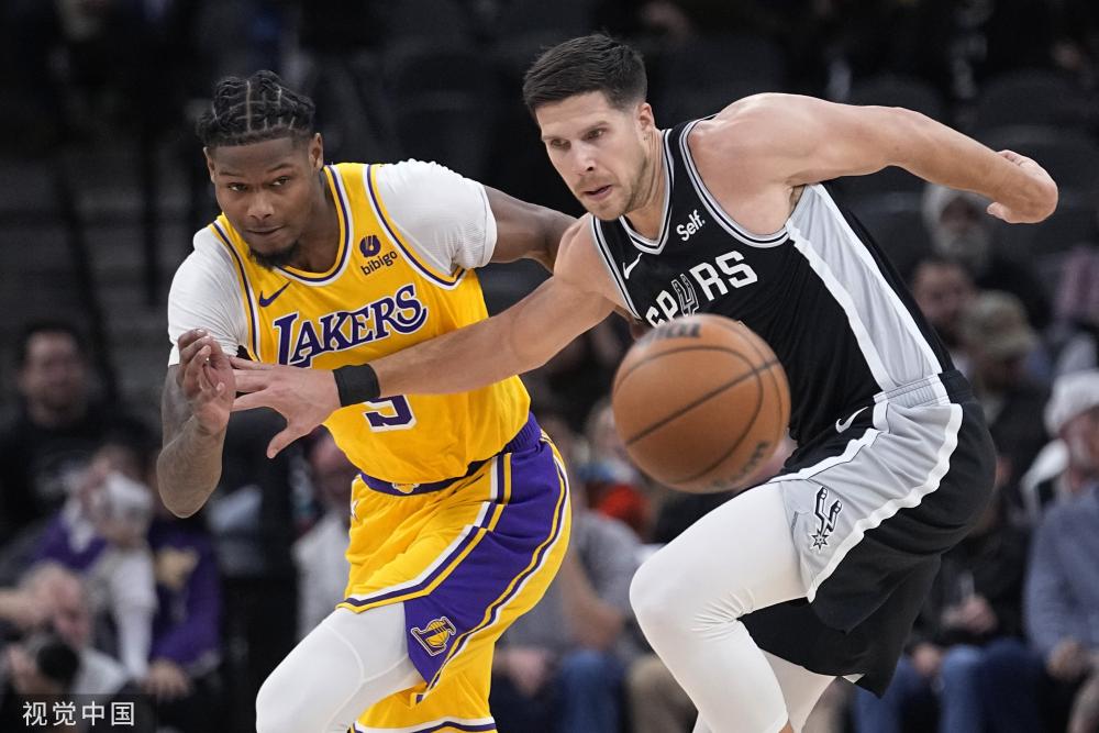 激励并引领 激励并引领